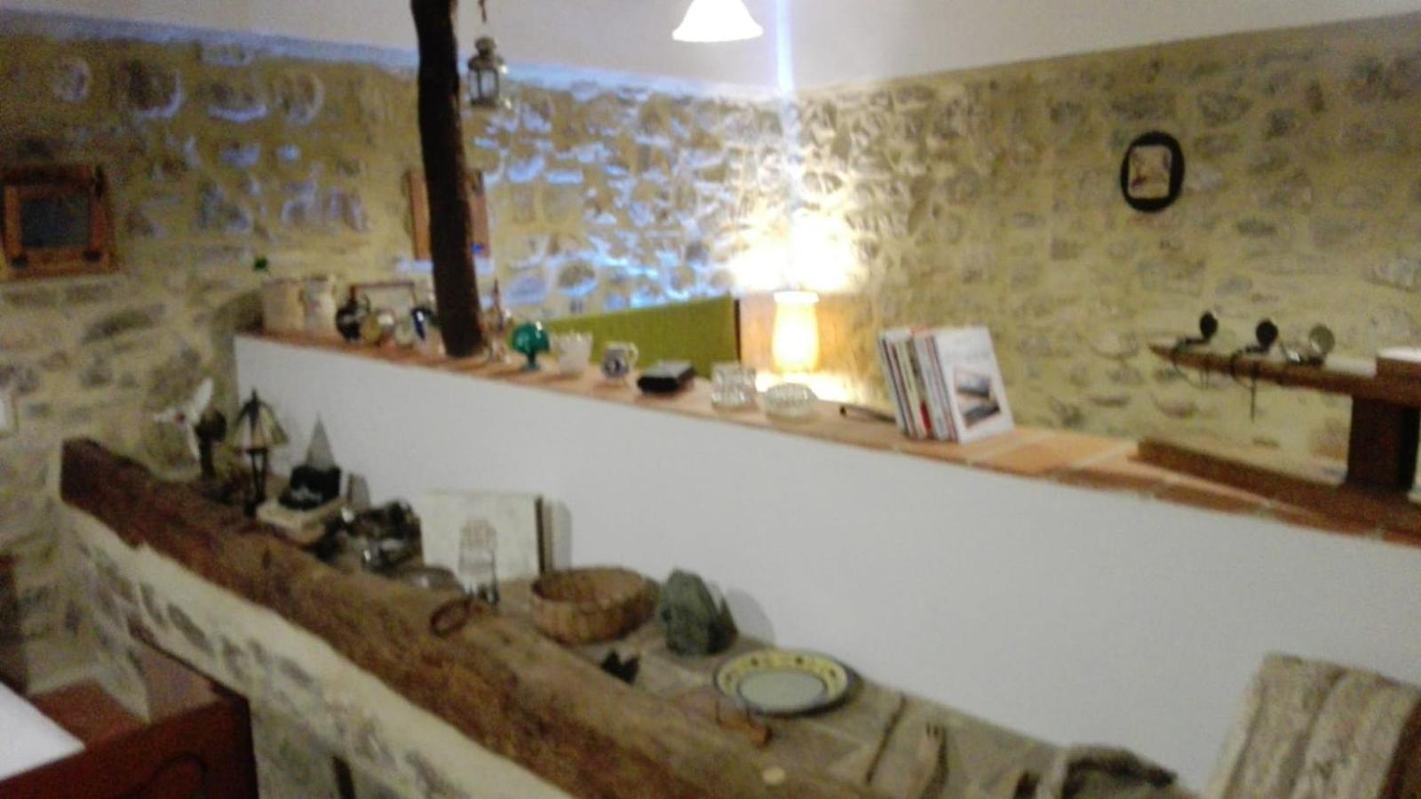 Le ..pietre .. parlano Villa Rocca Imperiale Exterior foto